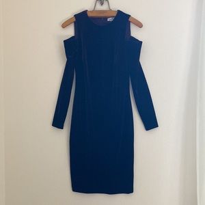 Calvin Klein cold shoulder velvet dress, size 4